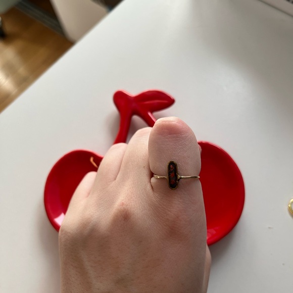 Flower Ring - Picture 1 of 6